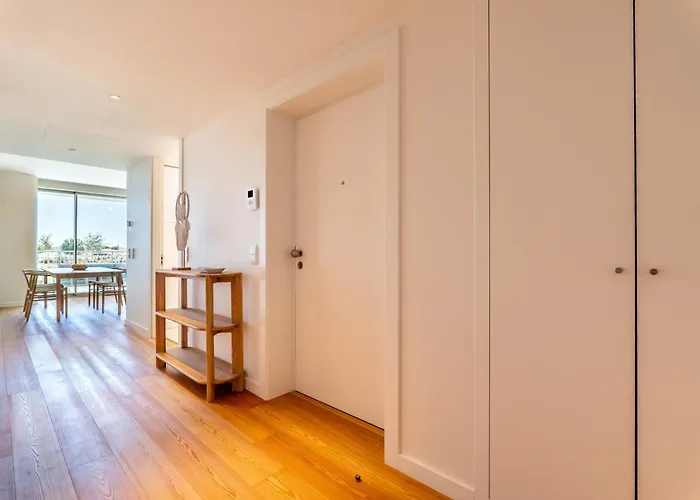 Beachfront Garden & - Indoor And Outdoor Pool *