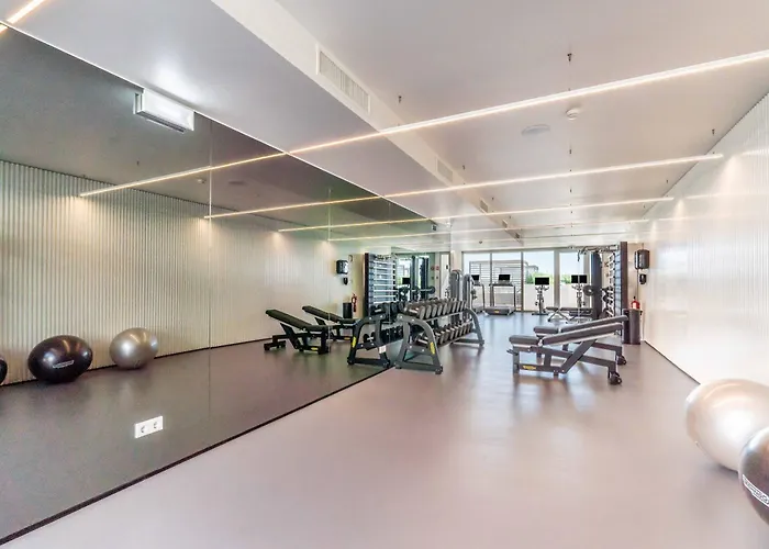 Beachfront Garden & - Indoor And Outdoor Pool