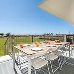 Beachfront Garden & - Indoor And Outdoor Pool
