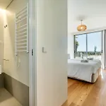 Beachfront Garden & - Indoor And Outdoor Pool Daire