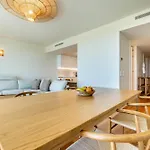 Daire Beachfront Garden & - Indoor And Outdoor Pool *
