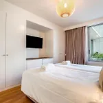 Daire Beachfront Garden & - Indoor And Outdoor Pool *
