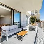 Daire Beachfront Garden & - Indoor And Outdoor Pool *